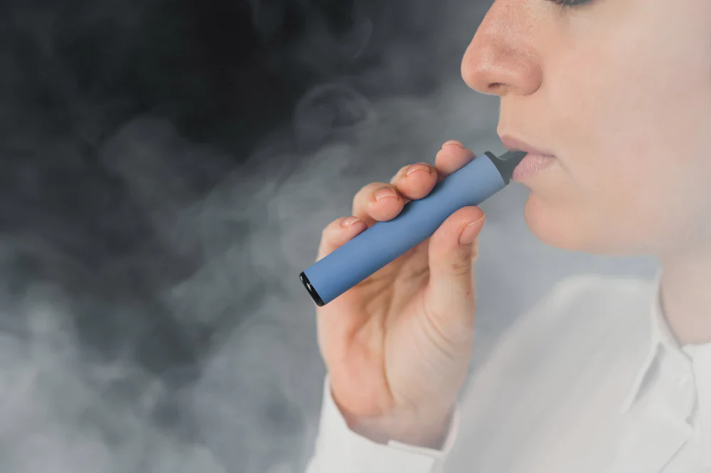 Environmental responsibility and recycling disposable vapes